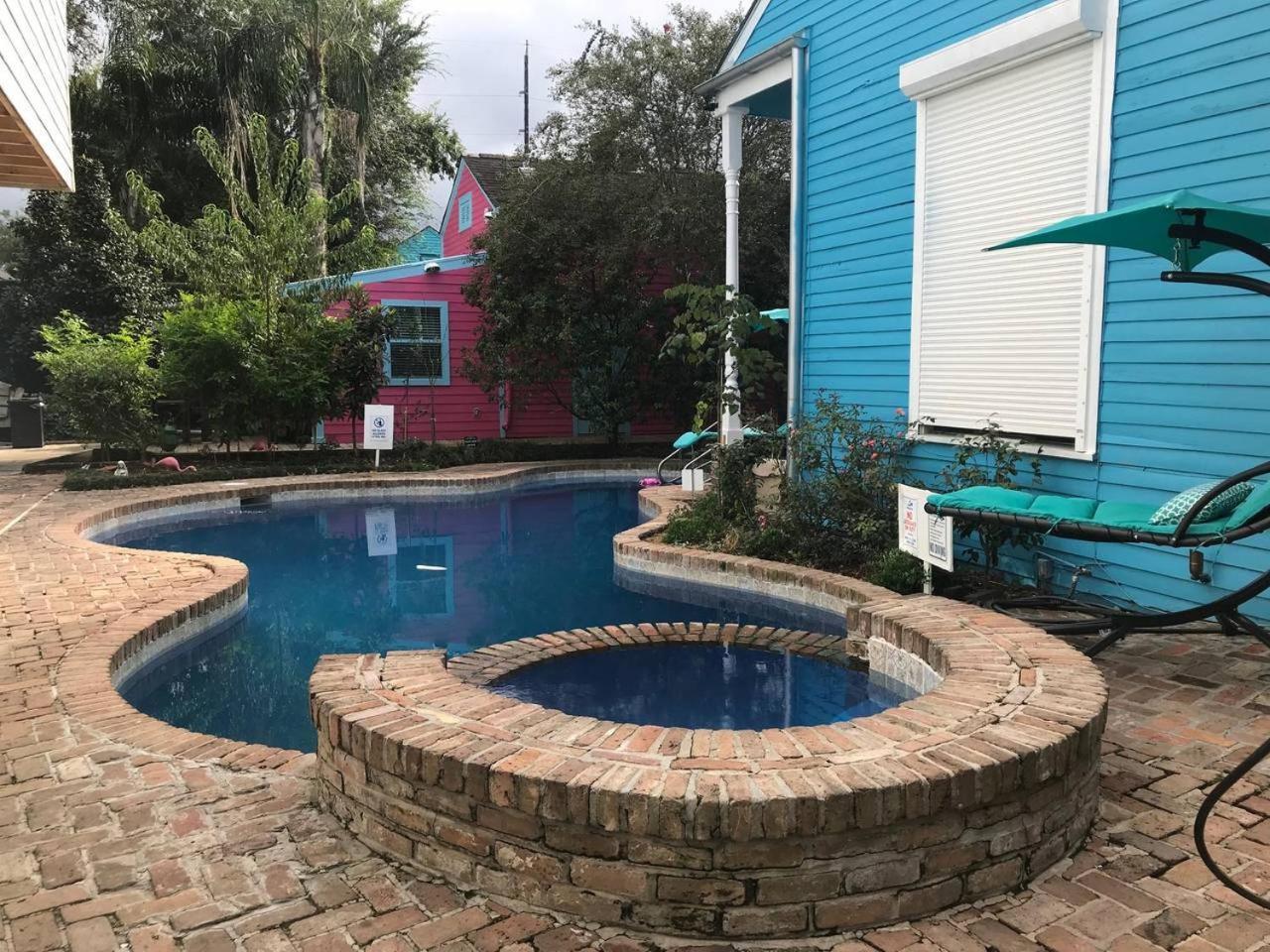 4 Bedroom - Sleeps 8! Best Location Next To Bourbon Street! New Orleans Exteriör bild
