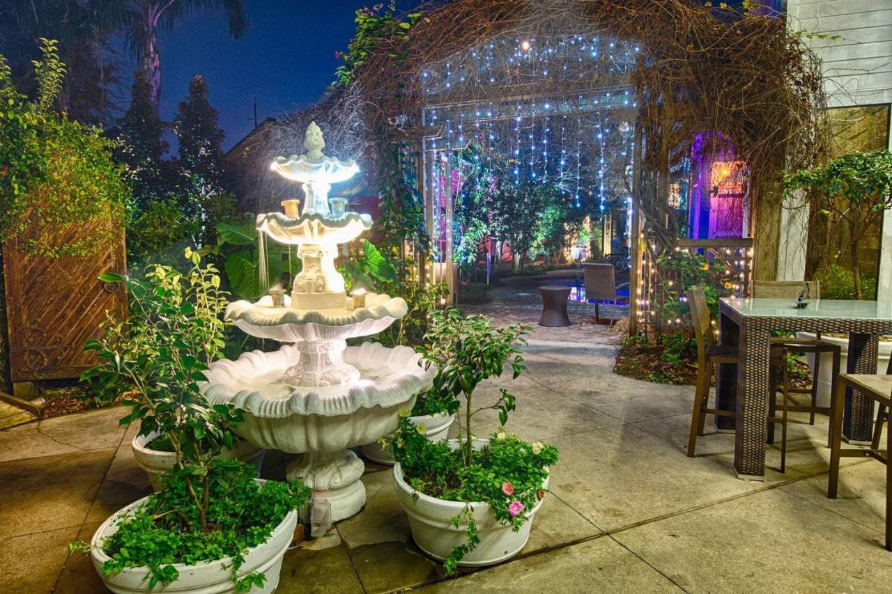 4 Bedroom - Sleeps 8! Best Location Next To Bourbon Street! New Orleans Exteriör bild